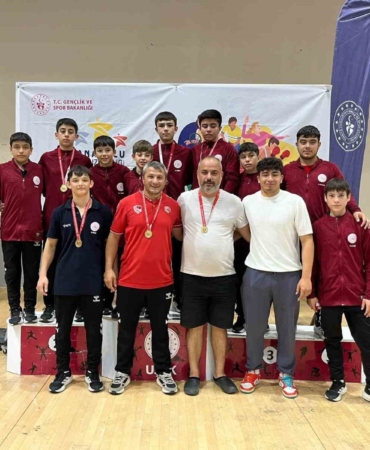 muglanin-minderdeki-yildizlari-sampiyon-oldu-9larmPYB.jpg