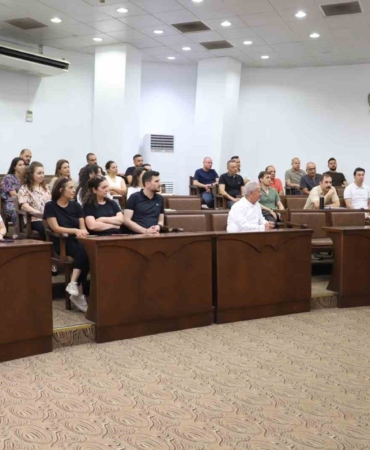 nazilli-belediyesi-hizmet-ici-egitimlerine-devam-ediyor-7lCy3XQg.jpg