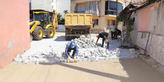 nazilli-belediyesinden-41-noktada-es-zamanli-yol-seferberligi-sZnd2yDr.jpg