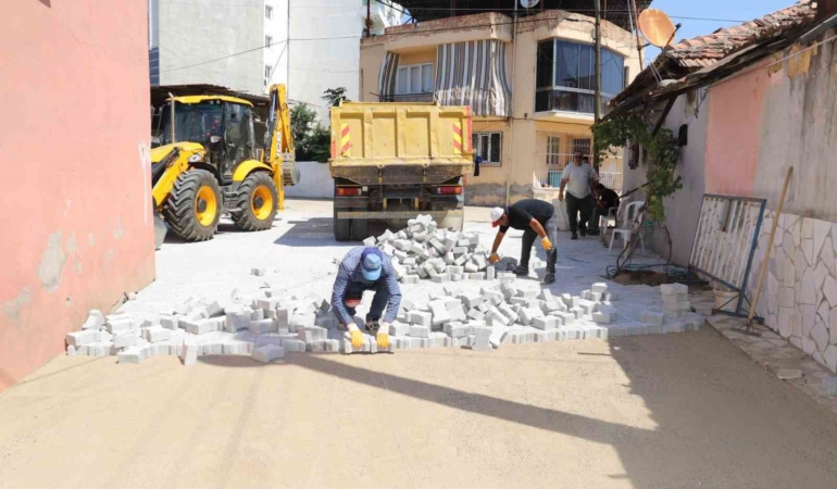 nazilli-belediyesinden-41-noktada-es-zamanli-yol-seferberligi-sZnd2yDr.jpg