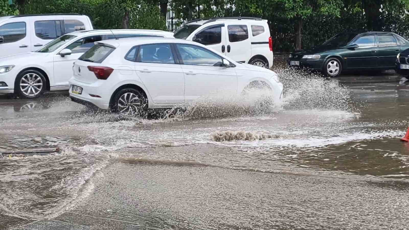 on-dakika-yagdi-yollar-gole-dondu-C1ArPQBf.jpg