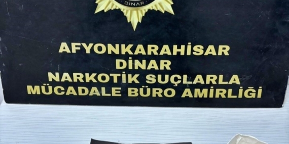 otomobilde-uyusturucuyla-yakalanan-sahis-tutuklandi-cXRKmmO9.jpg