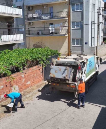 ovaeymir-mahallesinde-temizlik-calismasi-yapildi-xbBue4Os.jpg