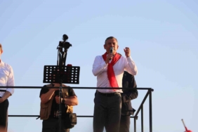 ozgur-ozel-onumuzden-cekilmezseniz-ne-kara-duzene-ne-yargi-kollarina-ne-de-partiye-atadigi-KLkvmyeT.jpg