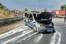 polis-araci-alevlere-teslim-oldu-vrjZBAKL.jpg