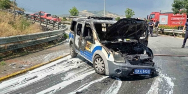 polis-araci-alevlere-teslim-oldu-vrjZBAKL.jpg