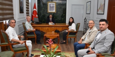 salihli-kaymakami-guldogan-sardes-kazi-ekibini-agirladi-MjWRZfXK.jpg