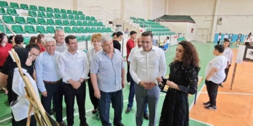 sarigolde-genc-yeteneklerden-sanat-soleni-AMsKKVnP.jpg
