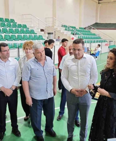 sarigolde-genc-yeteneklerden-sanat-soleni-AMsKKVnP.jpg