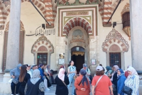 sarigollu-kadinlar-manisada-tarih-ve-kultur-yolculuguna-cikti-zbg85Tx9.jpg