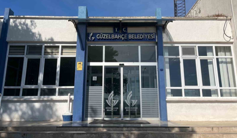 seferihisar-belediyesindeki-yolsuzluk-operasyonunda-yeni-gelisme-eski-guzelbahce-belediye-baskaninin-esi-gozaltinda-cWOsesOh.jpg