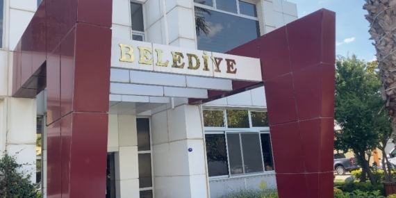 seferihisar-belediyesine-rusvet-operasyonunda-flas-detay-chpli-agbabanin-danismani-gozaltinda-tDNAkAdU.jpg