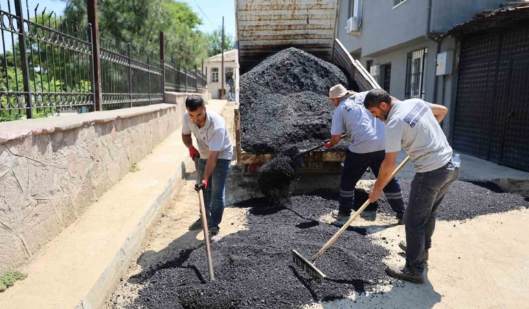 sehzadelerde-67-mahallede-calismalar-araliksiz-devam-ediyor-J76niHxn.jpg