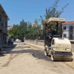 sehzadelerde-altyapisi-tamamlanan-sokaklar-asfaltlaniyor-1A49EbnH.jpg