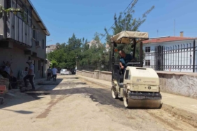 sehzadelerde-altyapisi-tamamlanan-sokaklar-asfaltlaniyor-1A49EbnH.jpg