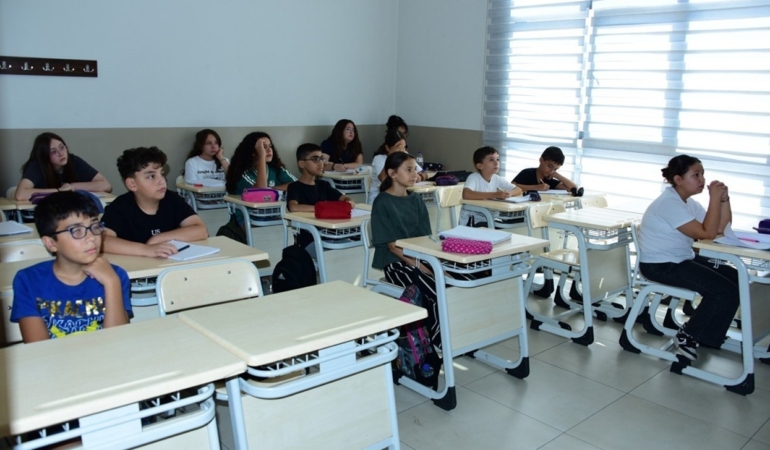 sehzadelerde-yaz-okulu-kayitlari-icin-son-gun-26-haziran-qGWm8PFH.jpg