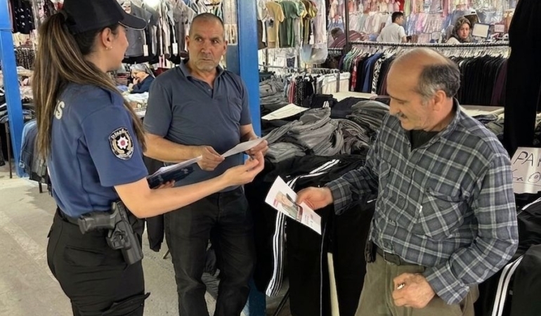 selendi-emniyeti-vatandaslari-tek-tek-uyardi-dc6z5tAX.jpg