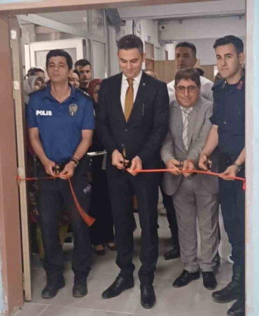 selendi-halk-egitim-merkezinin-sergisi-goz-doldurdu-yL8uLPYw.jpg