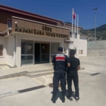sokede-hapis-cezasi-ile-aranan-sahis-yakalandi-HRAtv1rH.jpg