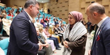 srebrenitsanin-sessizliginden-gazzenin-feryadina-aci-ayni-gozyasi-ayni-pFdijJ7u.jpg