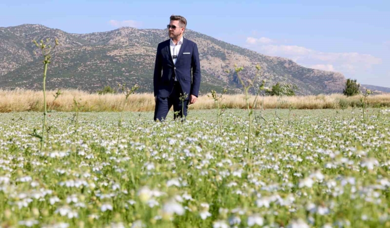 tavasta-karacaot-ekiminde-verimlilik-testi-yapiliyor-EnlWxejO.jpg