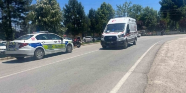 tavsanlida-motosiklet-kazasi-kask-hayat-kurtardi-TgWZPj2v.jpg