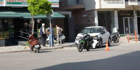 tavsanlida-otomobil-ile-motosiklet-carpisti-1-yarali-QhlVs1QD.jpg