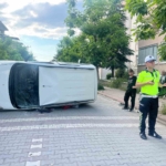 tavsanlida-otomobil-yan-yatti-2-yarali-QeLtzWh7.jpg