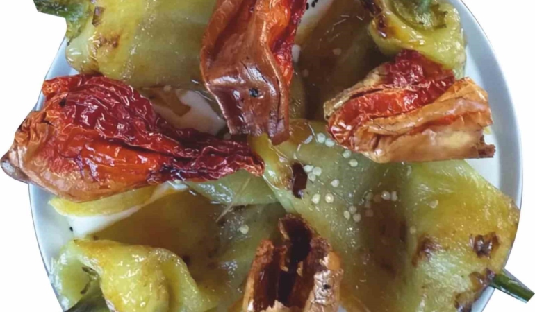 tescilli-kale-biberi-tatar-ve-cips-olarak-damaklari-senlendiriyor-XGJQ5FMd.jpg