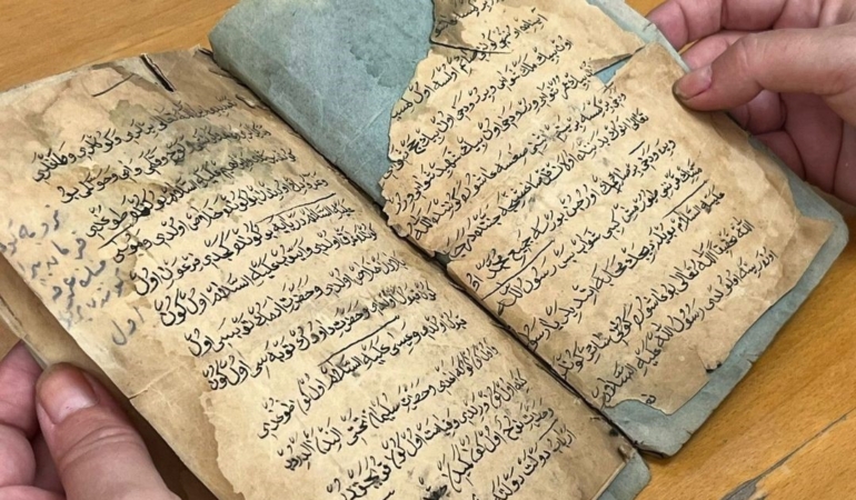 tozlu-raflardan-dijital-dunyaya-600-yillik-miras-egede-koruma-altinda-QDGdTPdF.jpg