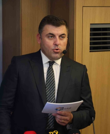 tuncer-aydin-sanayi-odasi-baskanligi-icin-adayligini-acikladi-I1c8cPqO.jpg