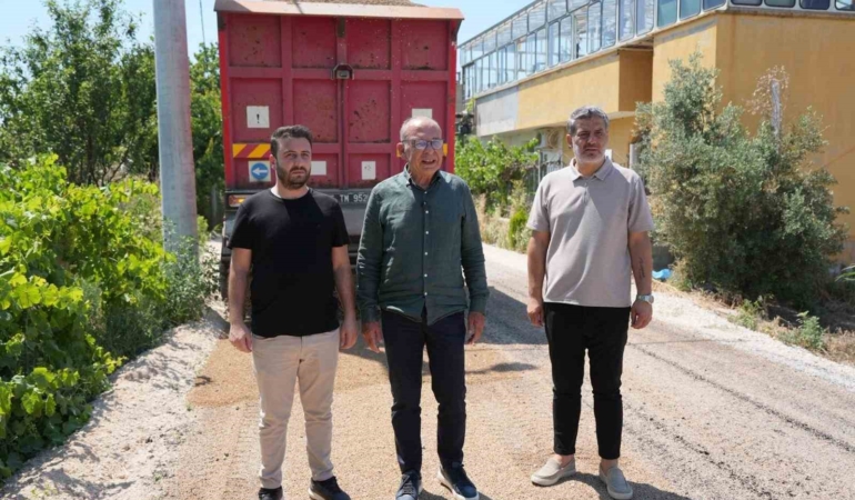 turgutlu-belediyesi-asfalt-sezonunu-acti-6suWOk3a.jpg