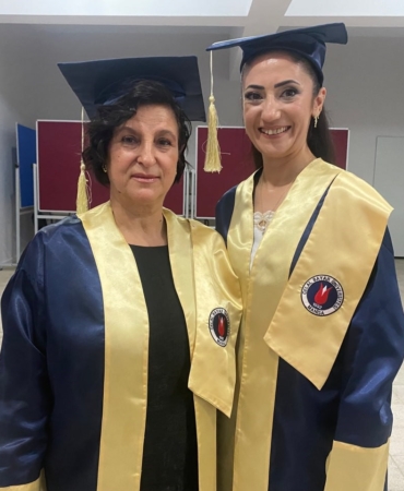 universite-hayalini-56-yasinda-gerceklestirdi-xxSC1Bew.jpg