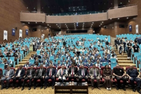 usak-universitesi-mezunlarini-mesleki-yasama-ugurladi-TJ53EcuN.jpg