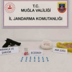 uyusturucu-operasyonlarinda-3-tutuklama-BnlzdMWV.jpg
