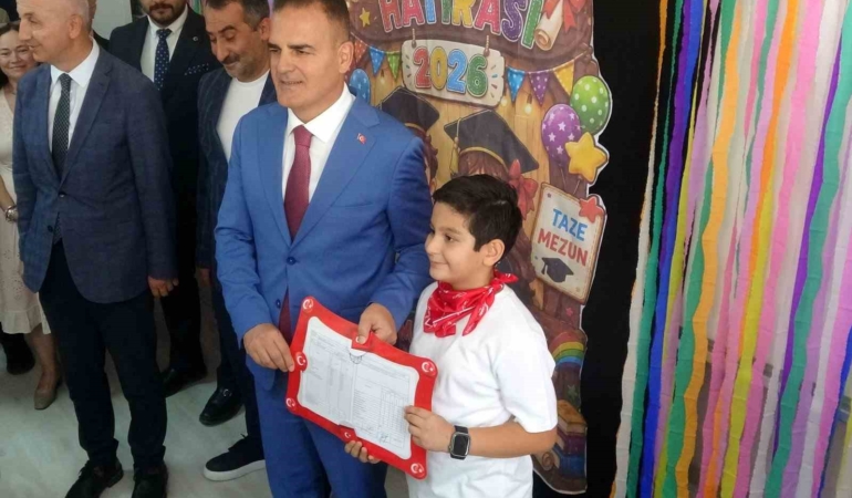 vali-akbiyiktan-yaz-tatilinde-kitap-tavsiyesi-azupqSZs.jpg