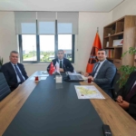 vali-aktas-karayollari-yatirimlariyla-ilgili-bilgilendirildi-zknV7hnh.jpg