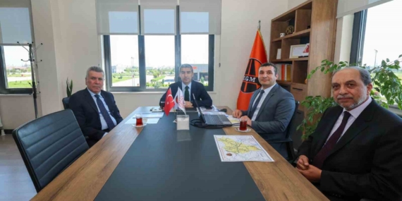 vali-aktas-karayollari-yatirimlariyla-ilgili-bilgilendirildi-zknV7hnh.jpg