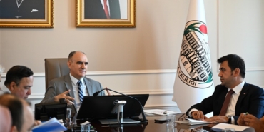 vali-ozkan-guclu-aile-guclu-toplum-ve-guclu-devlet-anlayisinin-temelini-olusturmaktadir-TaJ39Srx.jpg