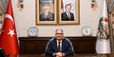 vali-ozkandan-adaylara-cagri-kendinize-guvenin-awRIIVpa.jpg