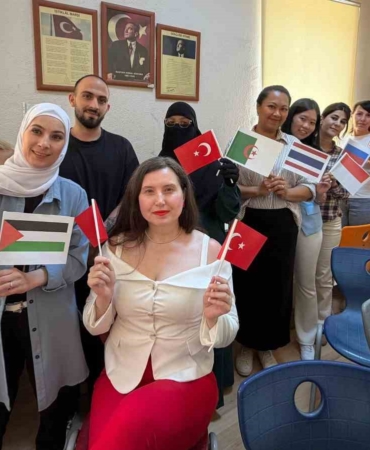 yabanci-gelinler-turkce-ogrenerek-hayata-uyum-sagliyor-FKP1pkmX.jpg