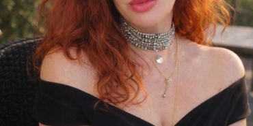yazar-ayaz-tahliye-oldu-jW3Hyz9D.jpg