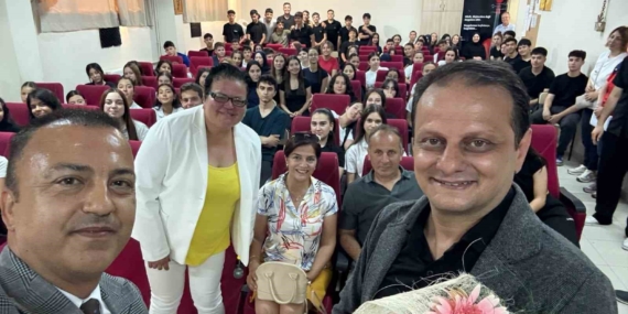 yenipazarda-ogrencilere-kampuse-giden-yol-semineri-jMKWHgwH.jpg