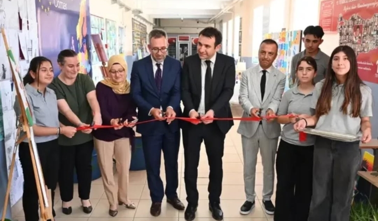 yenipazarda-yil-sonu-sergisi-acildi-Lgg39WzG.jpg