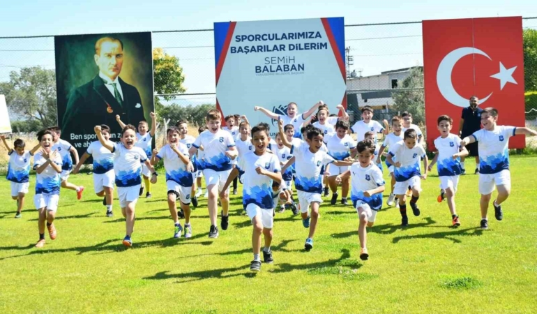 yunusemre-belediyespor-yaz-spor-okulu-kayitlari-basladi-QjcQhdSh.jpg