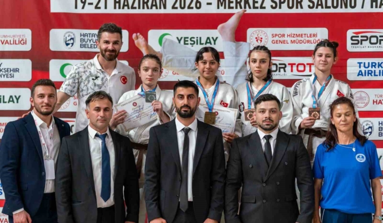 yunusemreli-judoculardan-hatayda-buyuk-basari-FyFNsewF.jpg