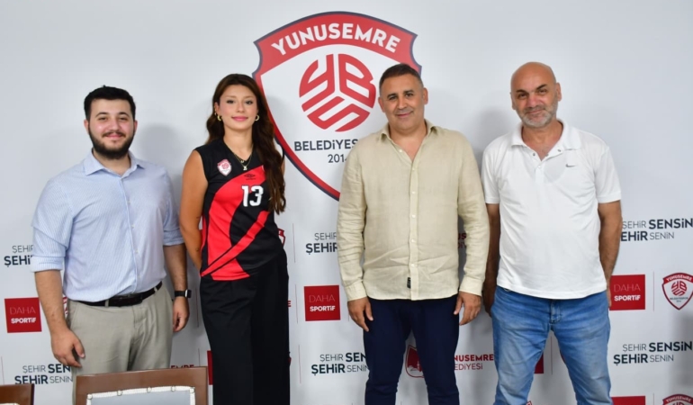 yunusemrenin-genc-yildizi-yuvada-kaldi-YmAjqJCM.jpg