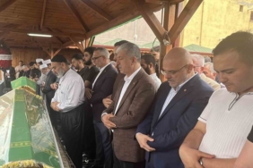 3-ay-sonra-dugunu-olacakti-baba-ve-ogul-gozyaslariyla-son-yolculuguna-ugurlandi-se18PbhD.jpg