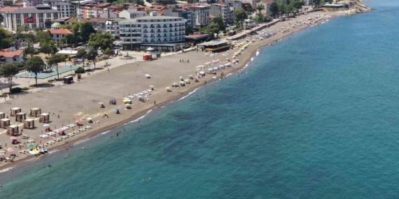 Akçakoca'da denize girme yasağı ilan edildi