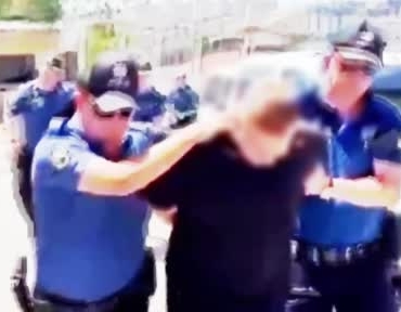 Ankara'da kız çocuklarına taciz iddiasıyla yaşlı adamı döven şüpheli gözaltında